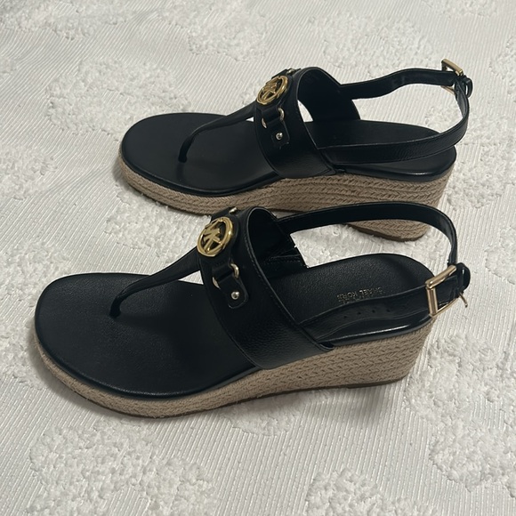 Michael Kors Black Sandals with Gold Accents - Picture 2 of 7